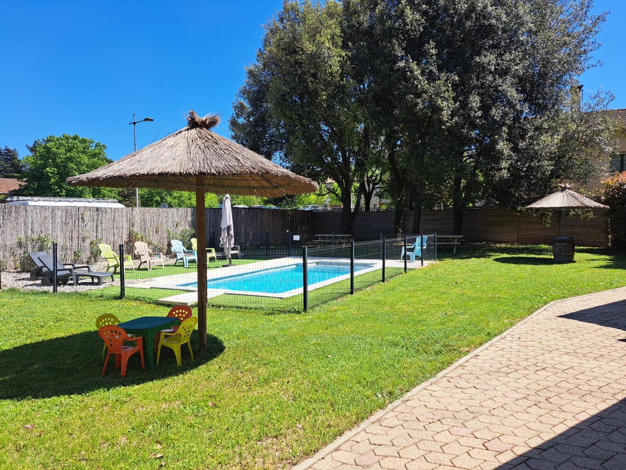 Les Petits Chassezac Villa Grospierres Exterior photo